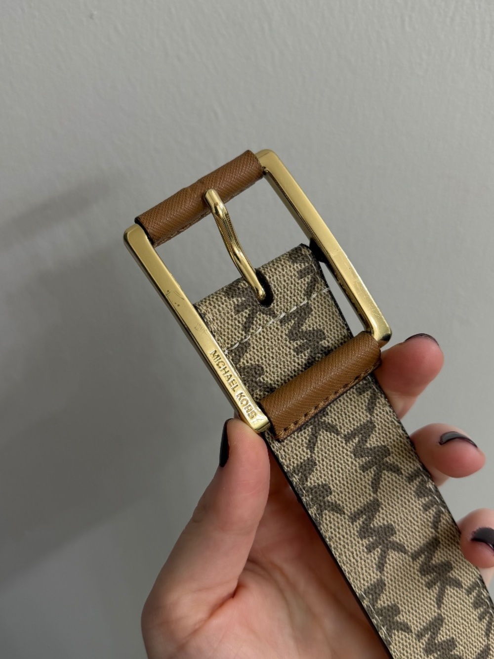 Michael Kors Women's Gold Buckle Belt, Leather Accents